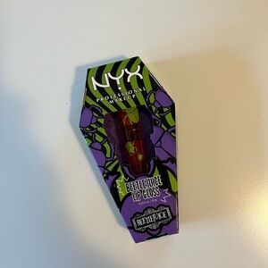 New NYX Beetlejuice Lip Gloss Pomegranate Clout Limited Edition